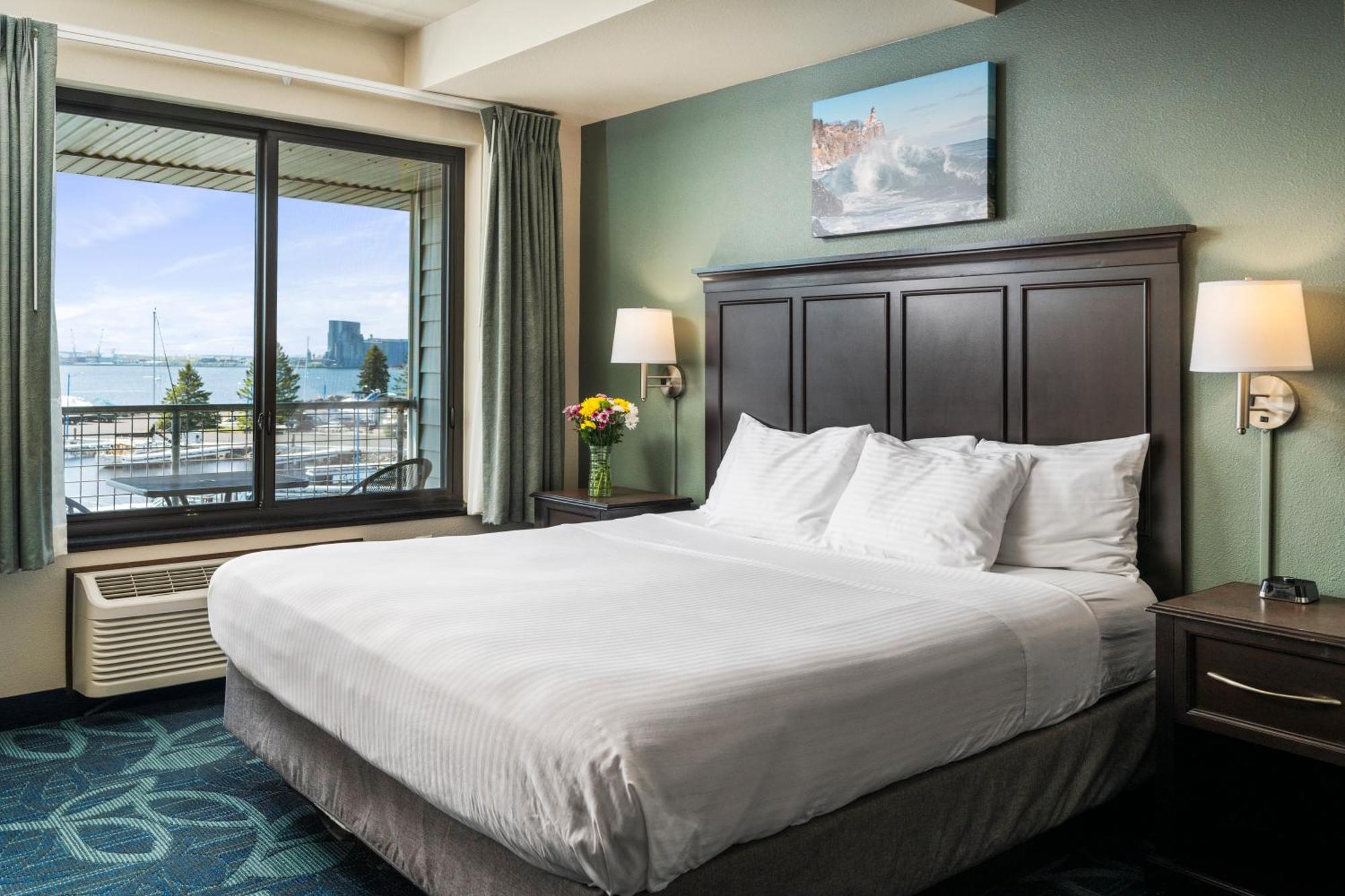 Park Point Marina Inn Duluth Bagian luar foto