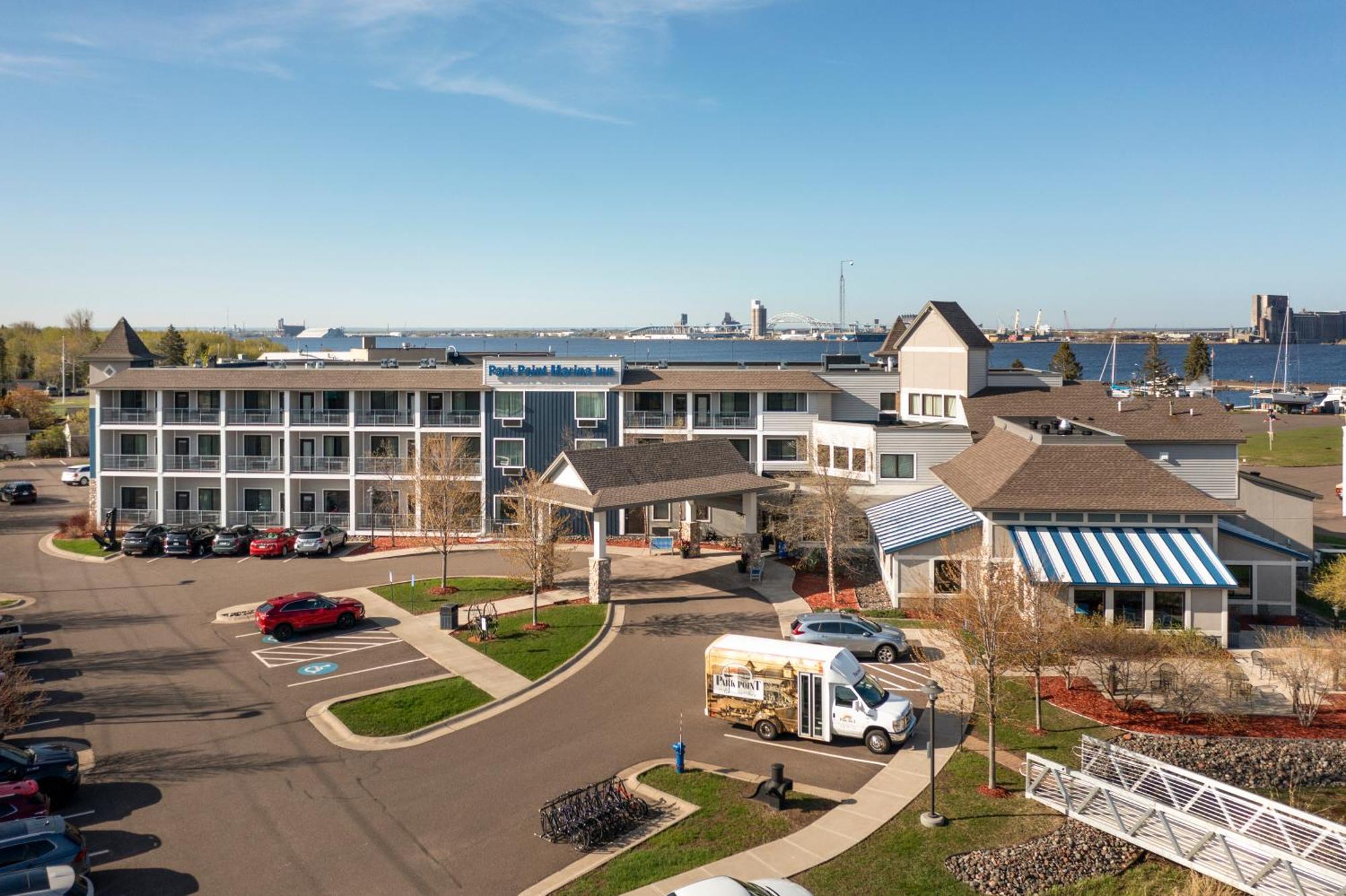 Park Point Marina Inn Duluth Bagian luar foto