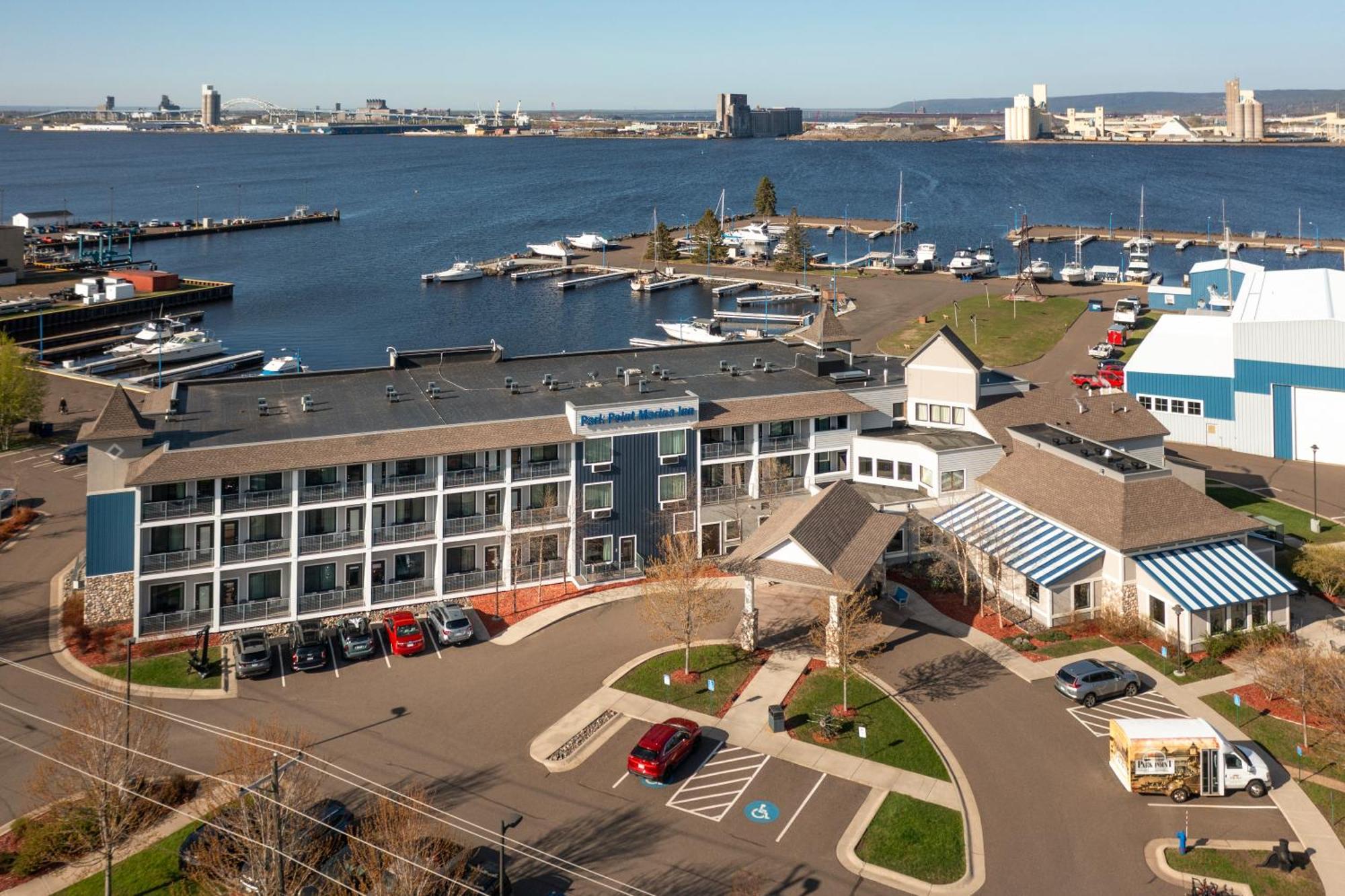 Park Point Marina Inn Duluth Bagian luar foto