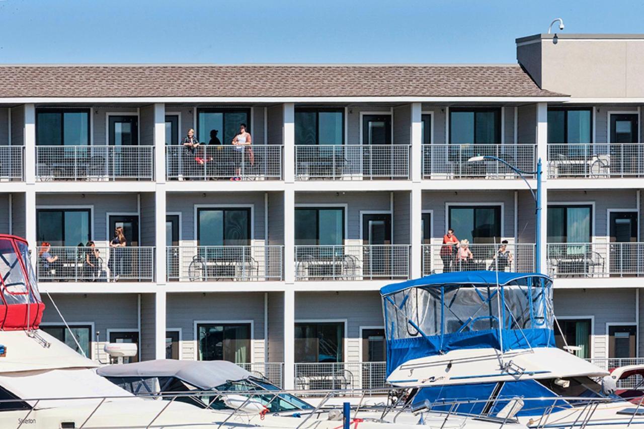 Park Point Marina Inn Duluth Bagian luar foto